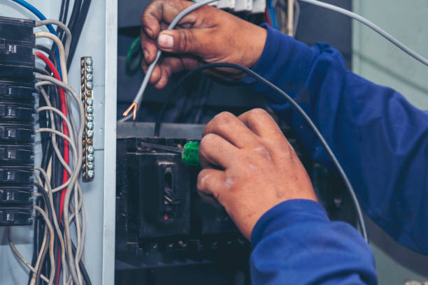 Best Circuit Breaker Repair  in Brewster Heights, NY